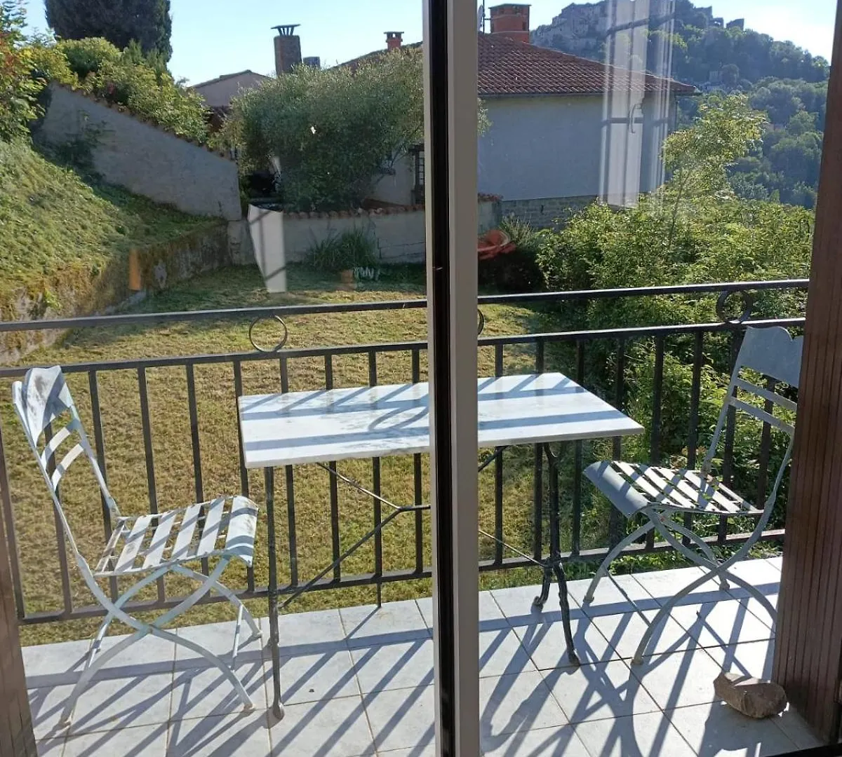 度假居 Maison Calme Et Arbore A Cordes Sur Ciel